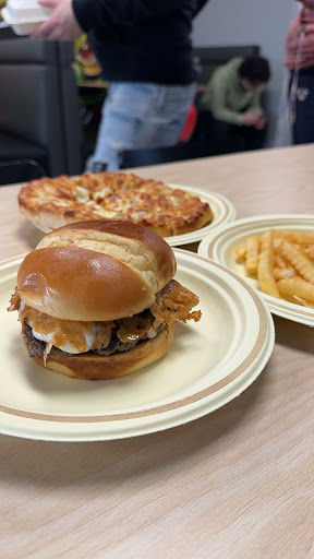 Photo of CRUNCHYZ Pizza & Burgers - 12544 132 Ave NW, Edmonton, AB T5L 3P9
